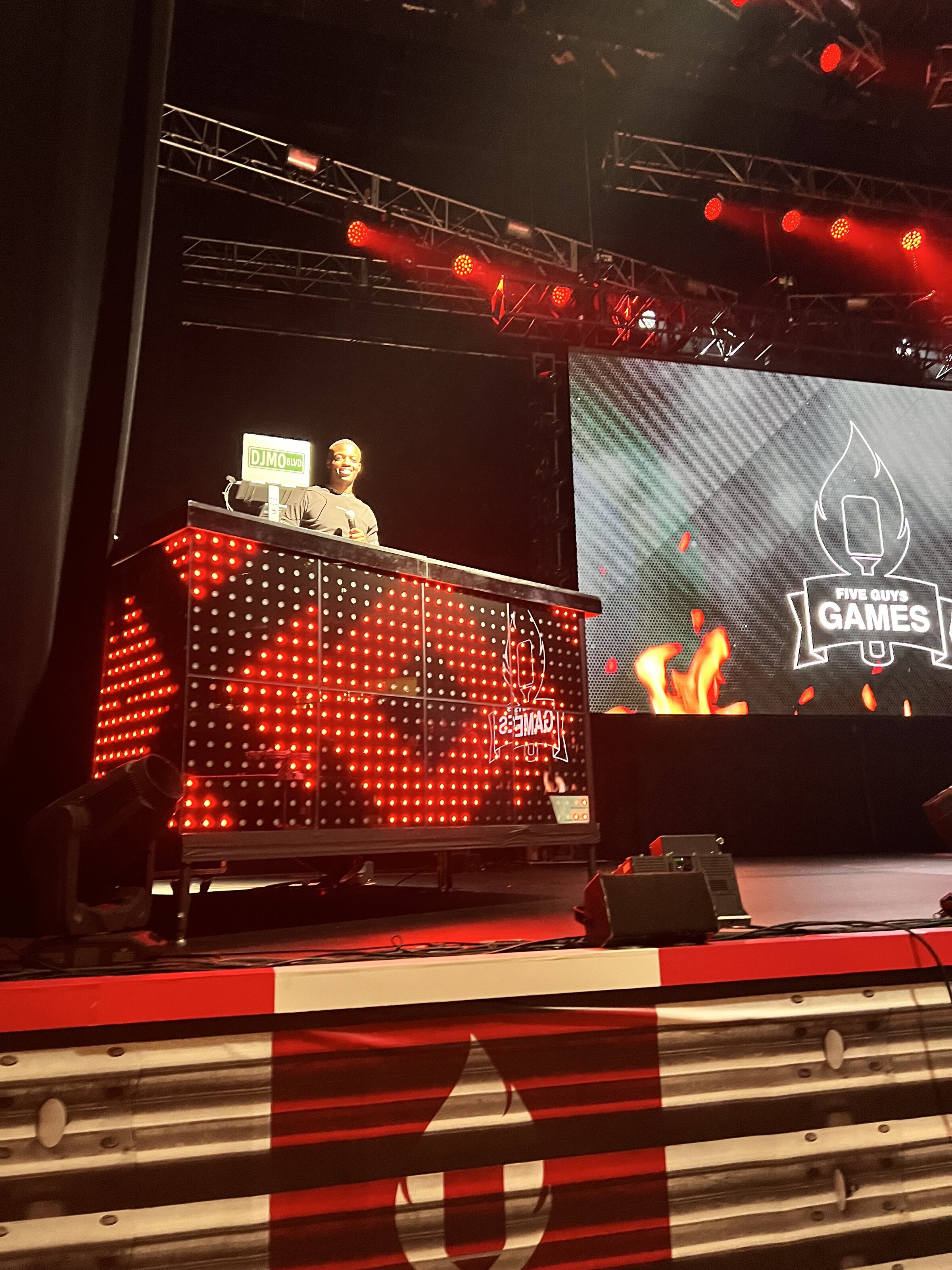 Corporate event main stage